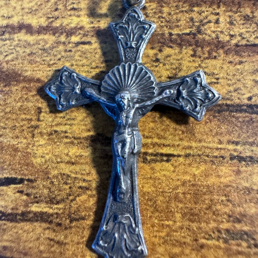 Vintage Italy Crucifix Pendant Catholic Cross Jesus INRI Rosary‎ Charm 1in